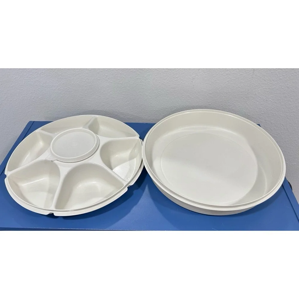 TUPPERWARE Serving Center 6-Part Divided Party Veggie Snack & Dip Tray 1665 1667